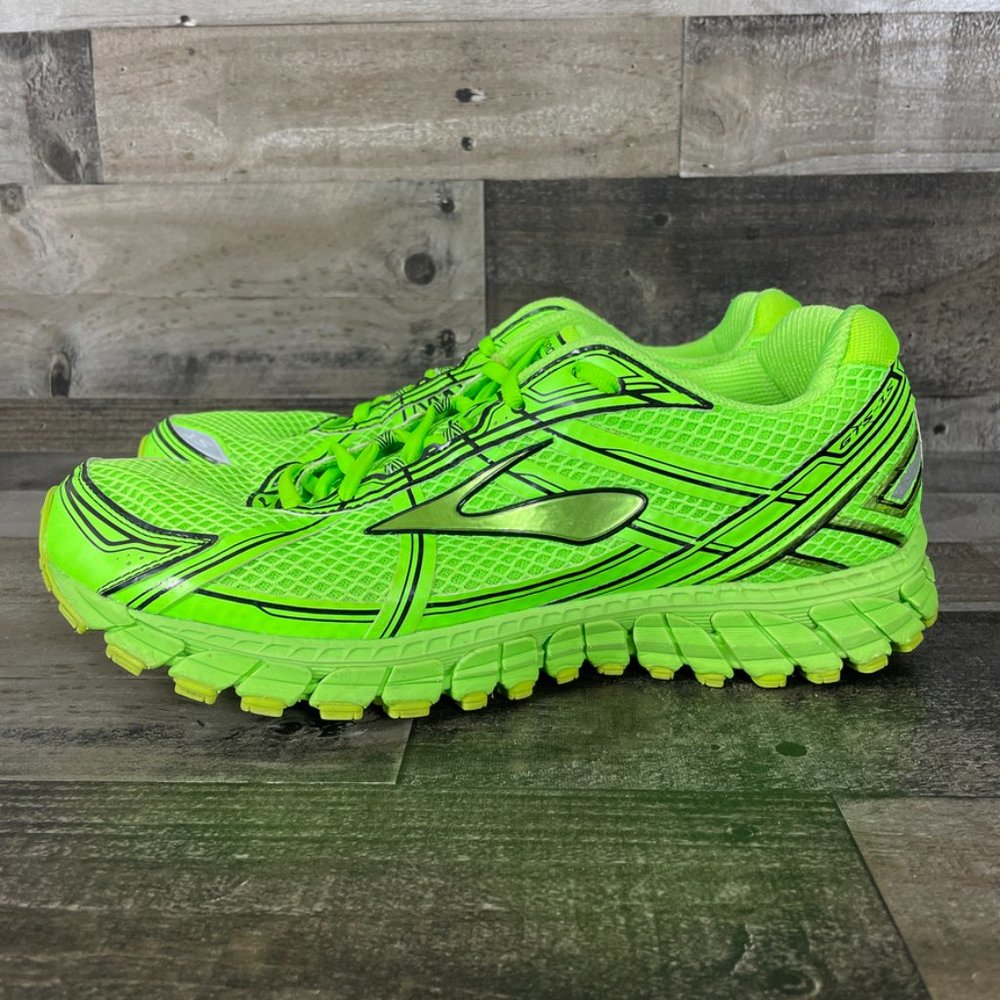 Brooks Adrenaline GTS 15 Running Shoes - Picture 3 of 12
